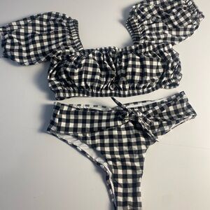 Bathing suit 2 piece. Beach wear , swimsuit resort or cruise wear. Puffy sleeve
